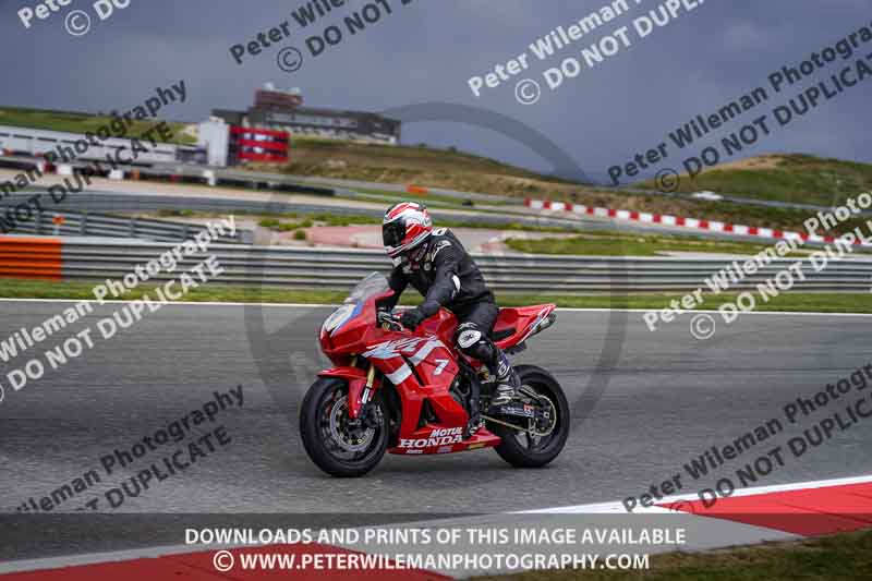 cadwell no limits trackday;cadwell park;cadwell park photographs;cadwell trackday photographs;enduro digital images;event digital images;eventdigitalimages;navarra;no limits trackdays;peter wileman photography;racing digital images;trackday digital images;trackday photos